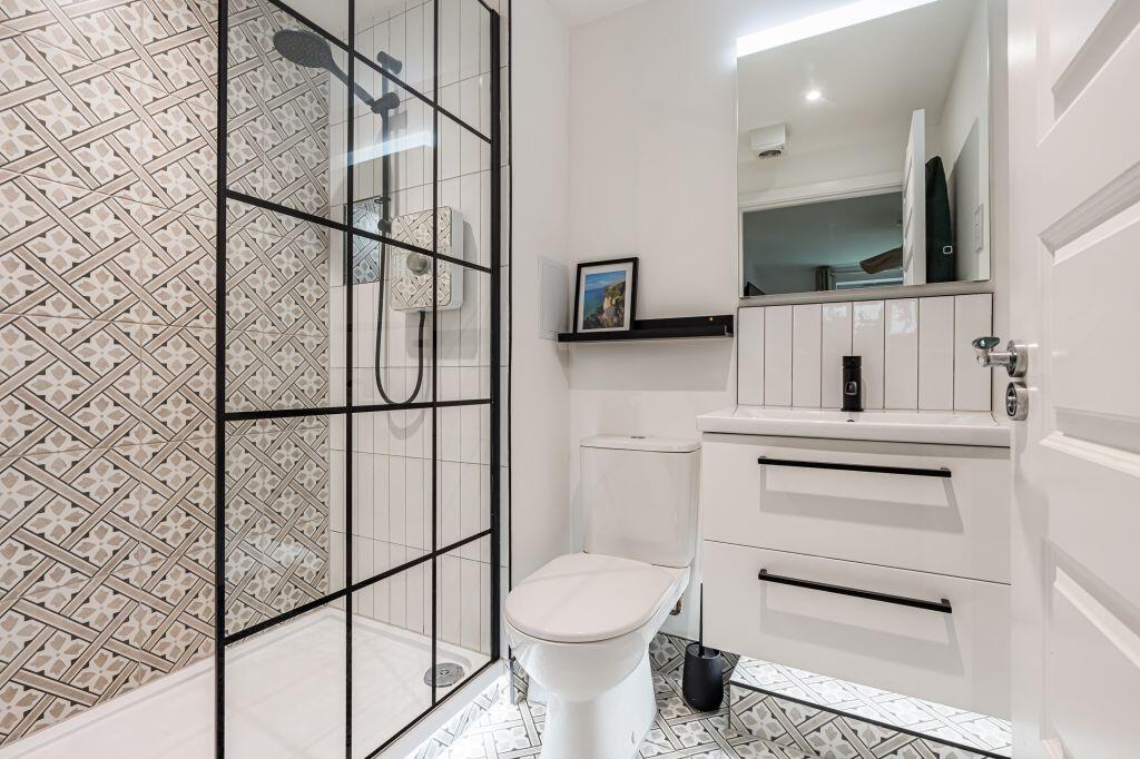 Apartment in Edinburgh - More