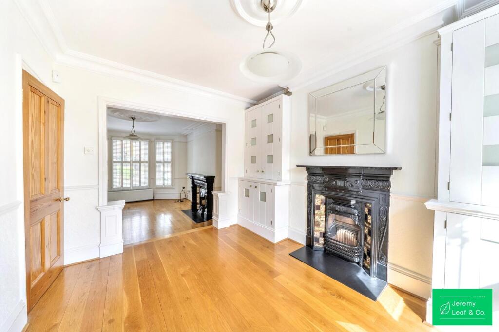 House in London, Muswell Hill - View 4