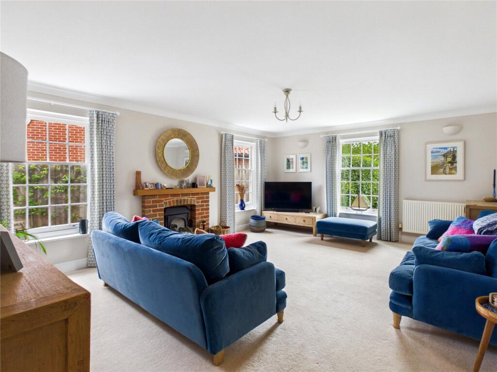 House in Woodbridge, Waldringfield - View 5