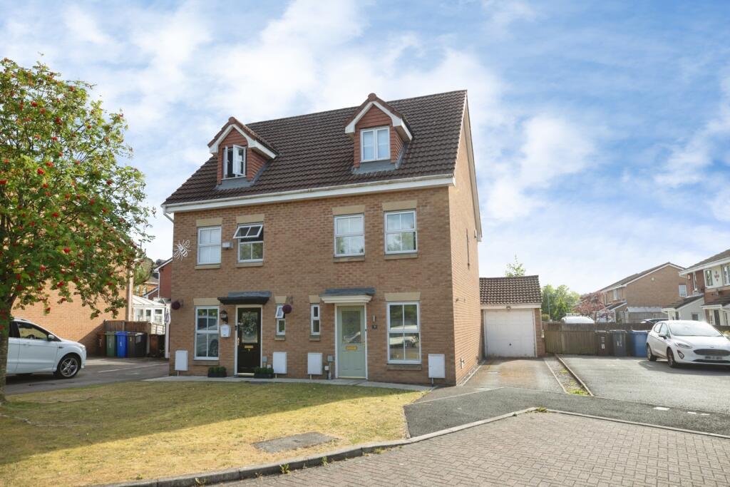 Main image of property: Merebrook Close, Radcliffe, Manchester, Greater Manchester, M26
