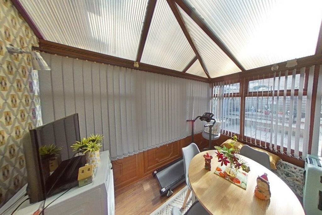 House in Kirklees, Holme Valley - View 4
