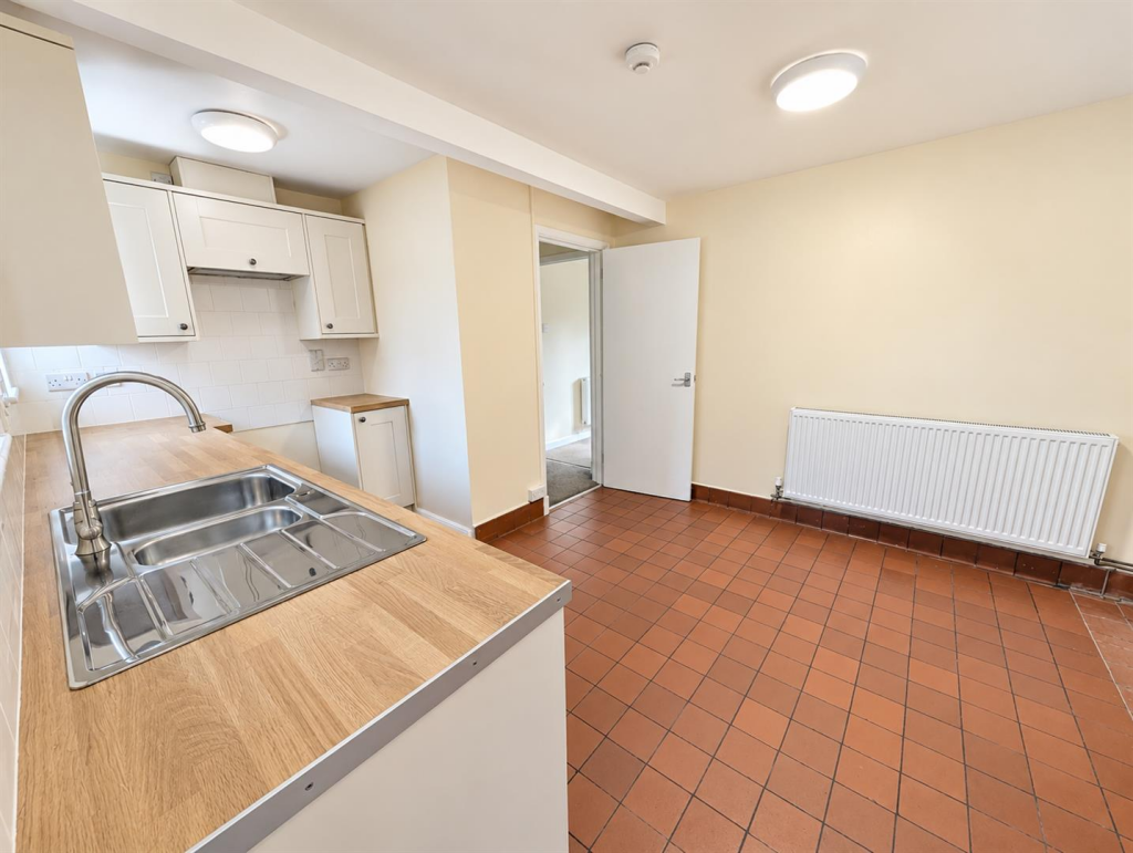 House in Hereford, Dewsall - View 3