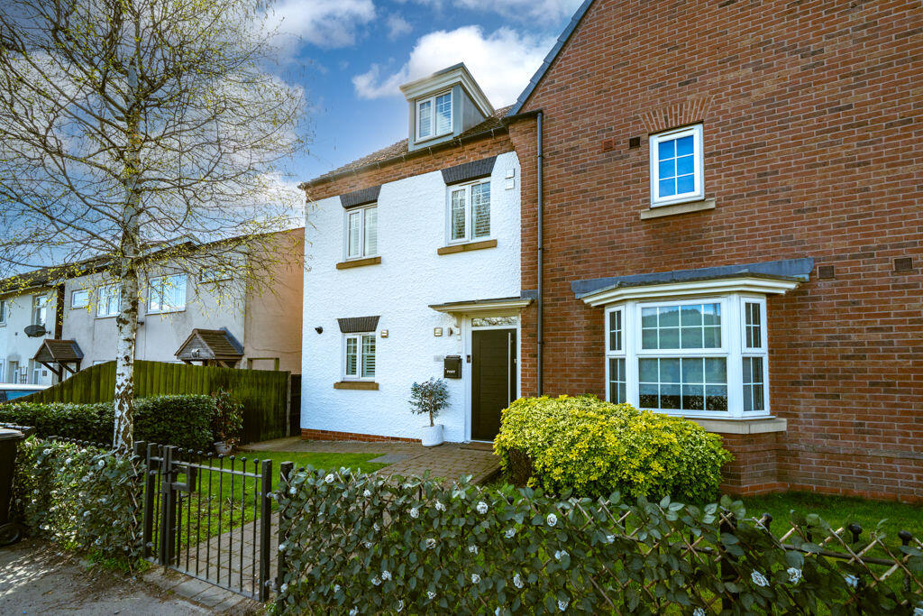 Main image of property: 1 Prince Mews, Stourbridge Road, Hagley