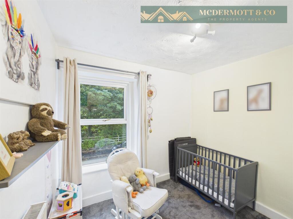 House in Tameside, Mossley Cross, Mossley - View 5