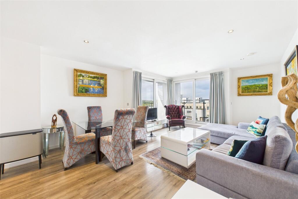 Main image of property: High Street, Uxbridge, UB8