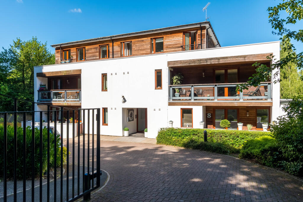 Main image of property: Eton Court, 11 Allerton Park, Leeds, West Yorkshire, LS7