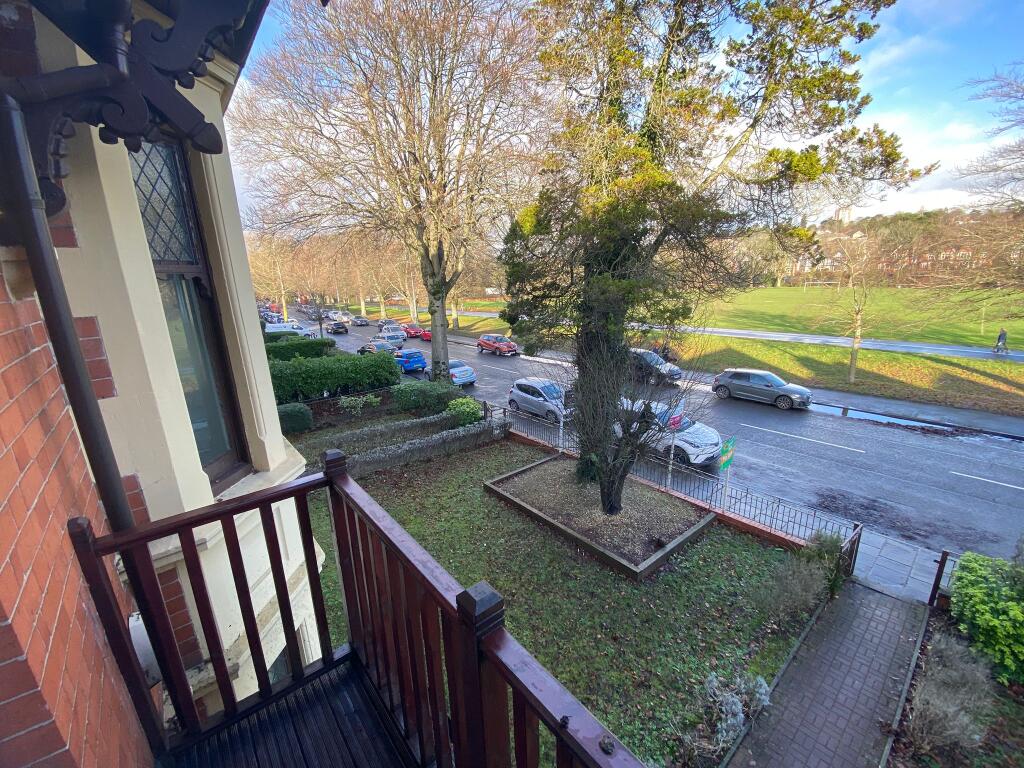 Ninian Road, Cardiff – pohled 2