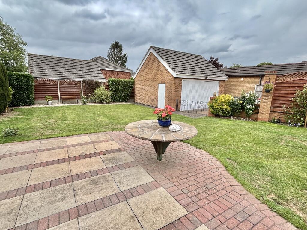 Winchester Road, Countesthorpe, Leicester, Leicestershire. LE8 5PN photo 4