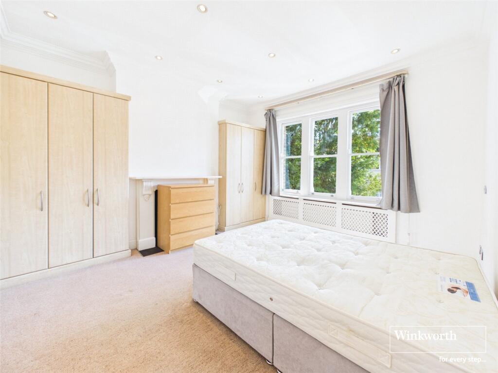 Apartment in London - View 4