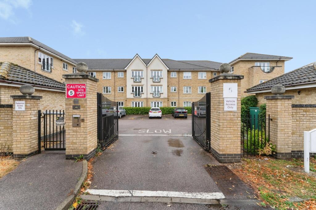 Main image of property: Kay Hitch Way, Histon, Cambridge, Cambridgeshire, CB24