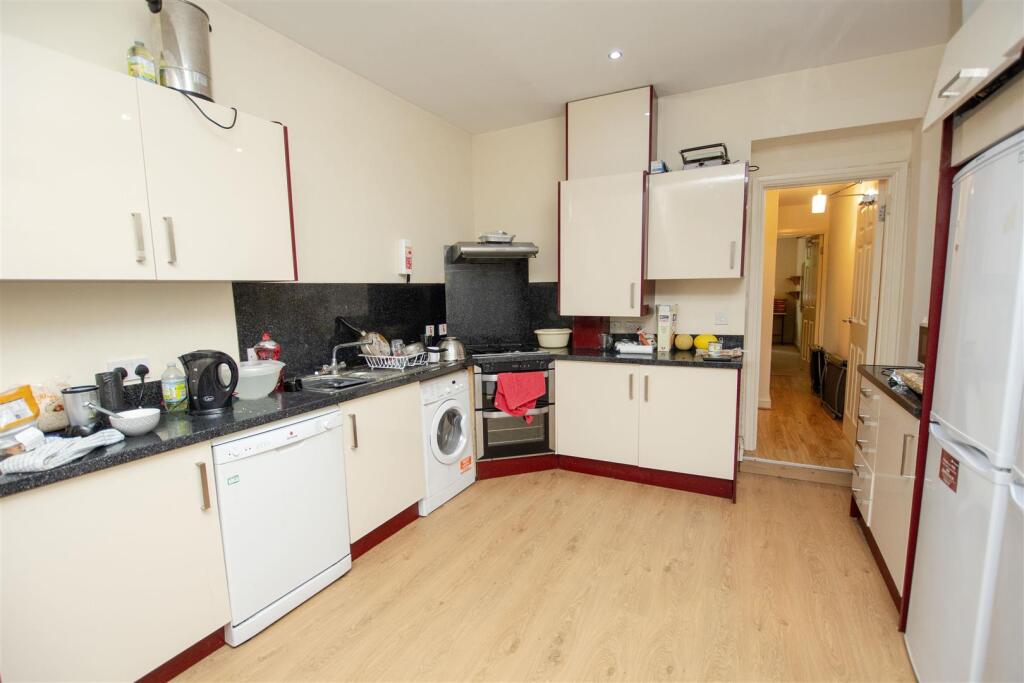 House in Birmingham, Bournbrook - View 3