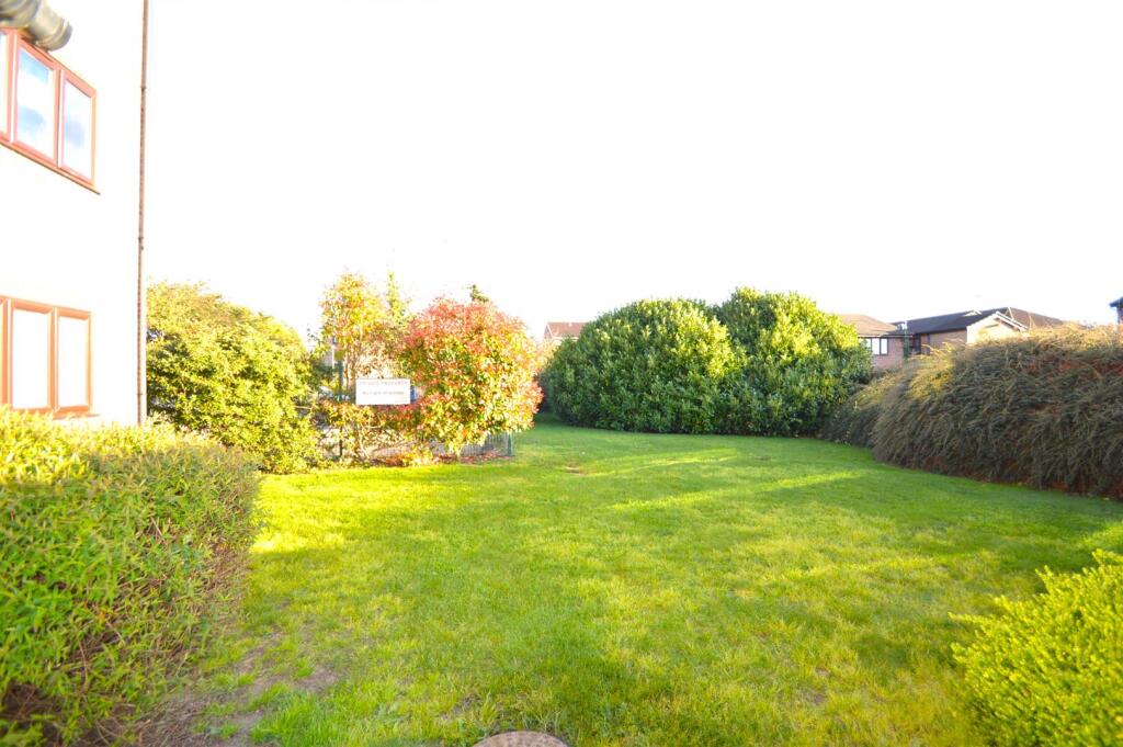 Lesney Gardens, Rochford photo 2