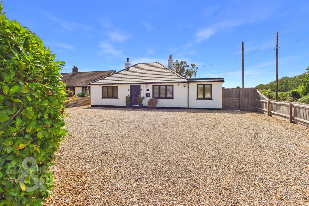 Main image of property: Lopham Road, Kenninghall Heath, Norwich