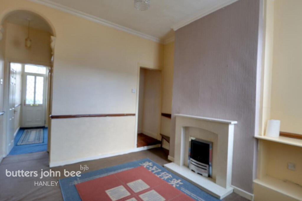 House in Stoke-on-Trent - View 3