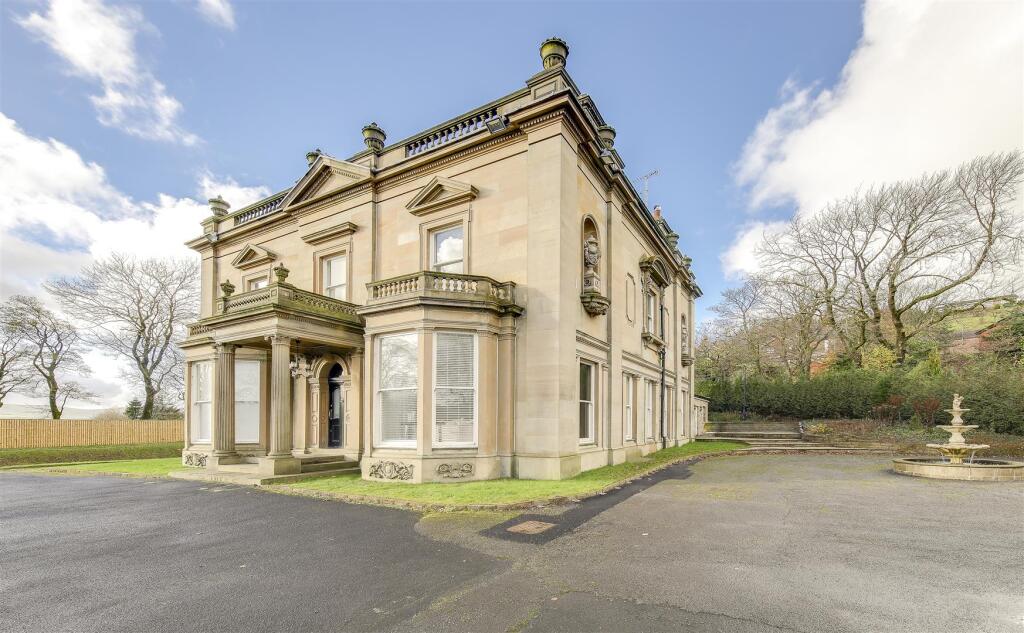 Main image of property: Rockcliffe House, Wesley Place, Bacup, Rossendale