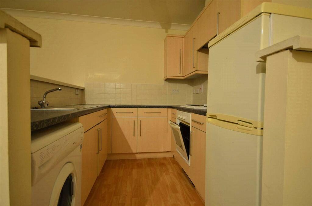 Silchester Drive, Monsall, Manchester, M40 photo 3