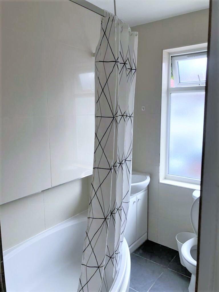 2 bedroom maisonette for rent