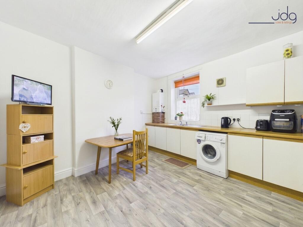 Apartment in Morecambe, Poulton-le-Sands - More