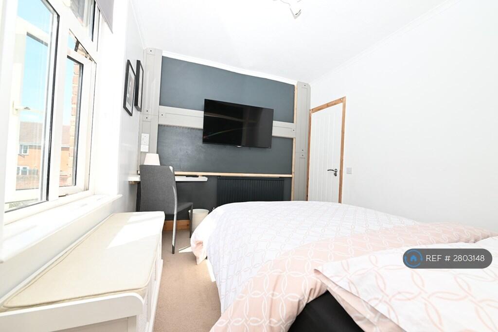 House in Southampton - View 4
