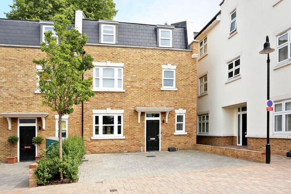 Main image of property: Emerald Square, SW15
