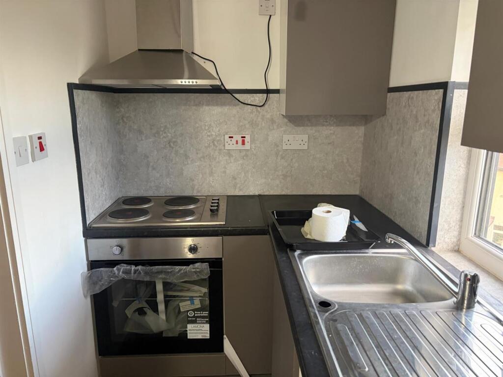 Main image of property: Tipton Road, Dudley