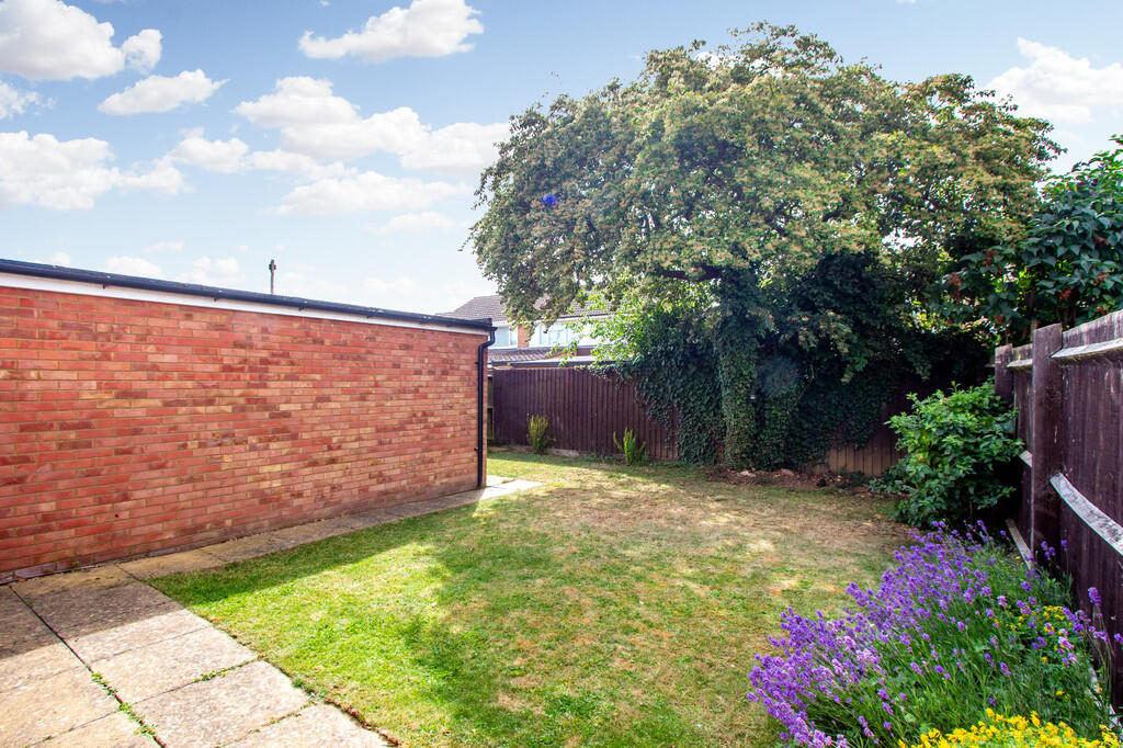 House in Higham Ferrers, North Northamptonshire - View 3