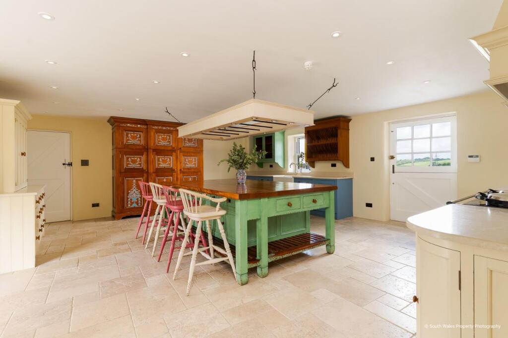 Prisk, Nr Cowbridge, Vale Of Glamorgan, CF71 7TJ - View 4