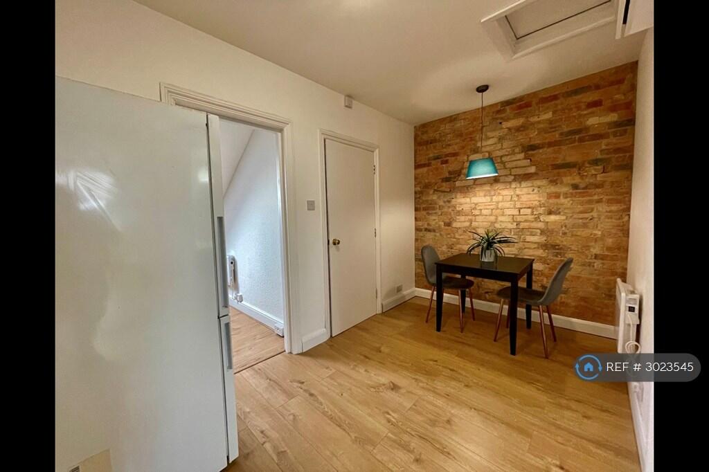 Apartment in Bournemouth - View 4