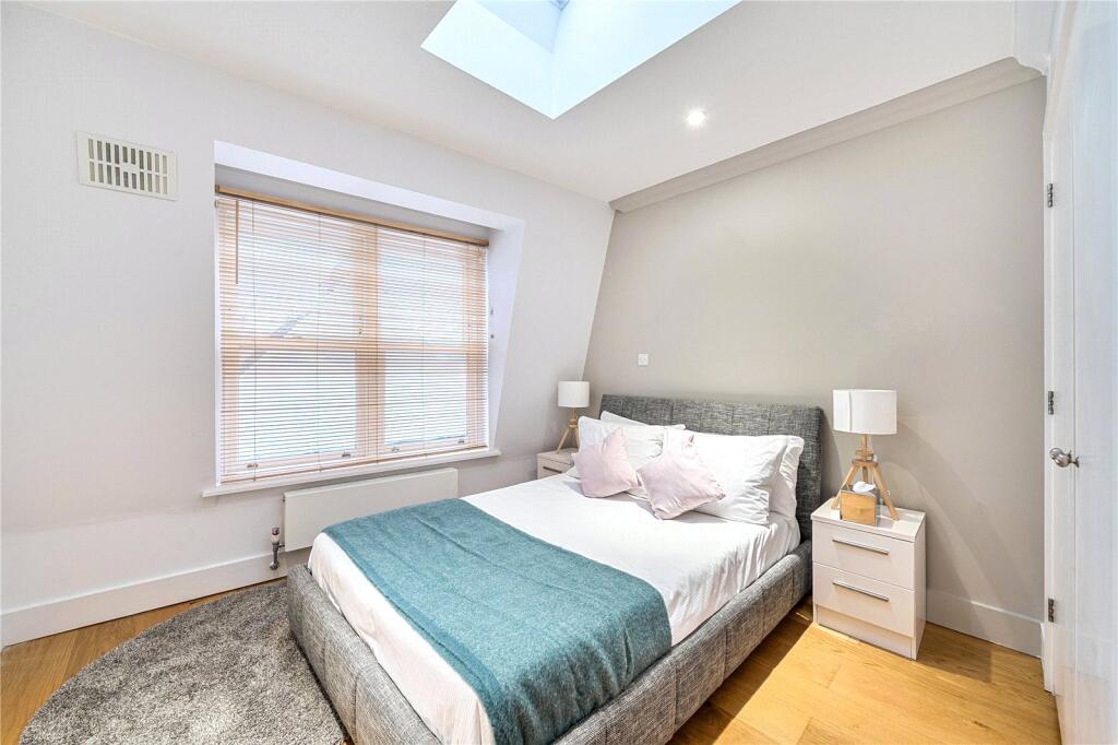 House in London - More