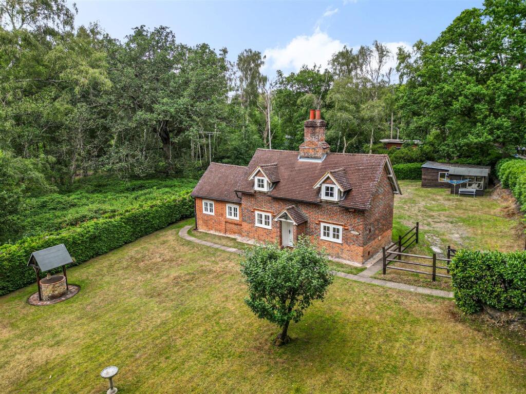 Main image of property: Hitches Lane Fleet