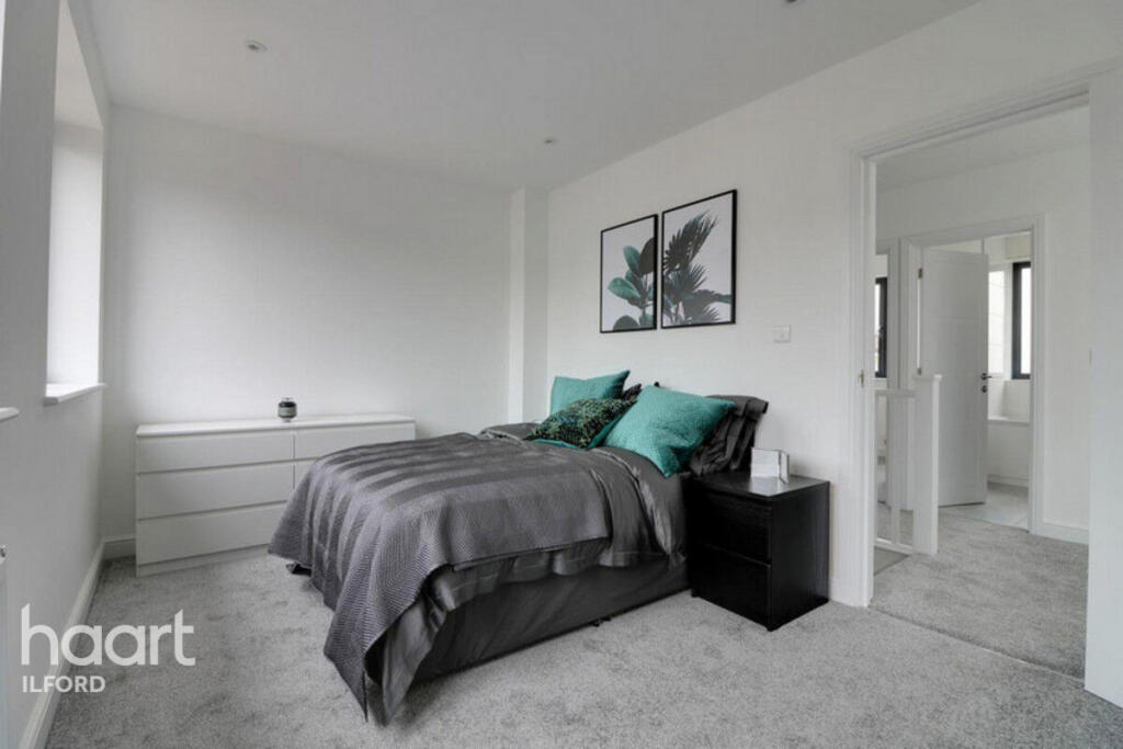 House in London - View 4