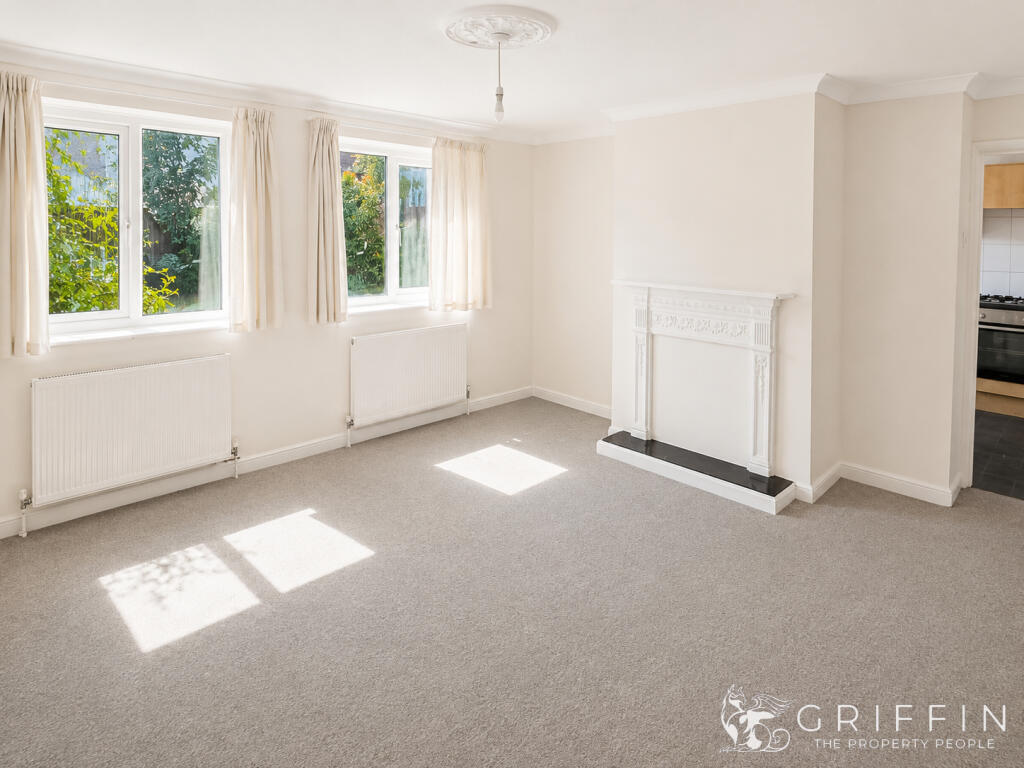 House in Thurrock, Essex - View 2