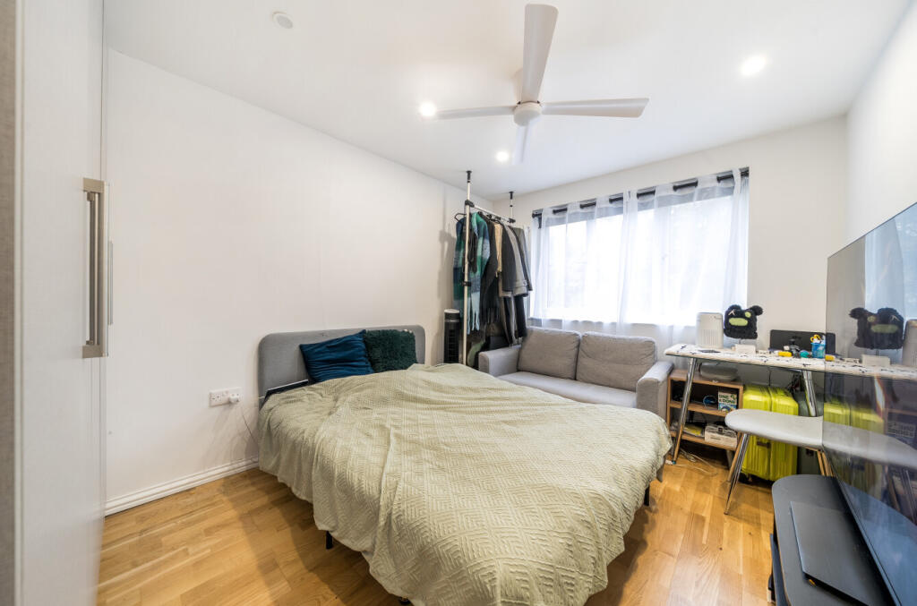 Palace Grove, Bromley, BR1 photo 4
