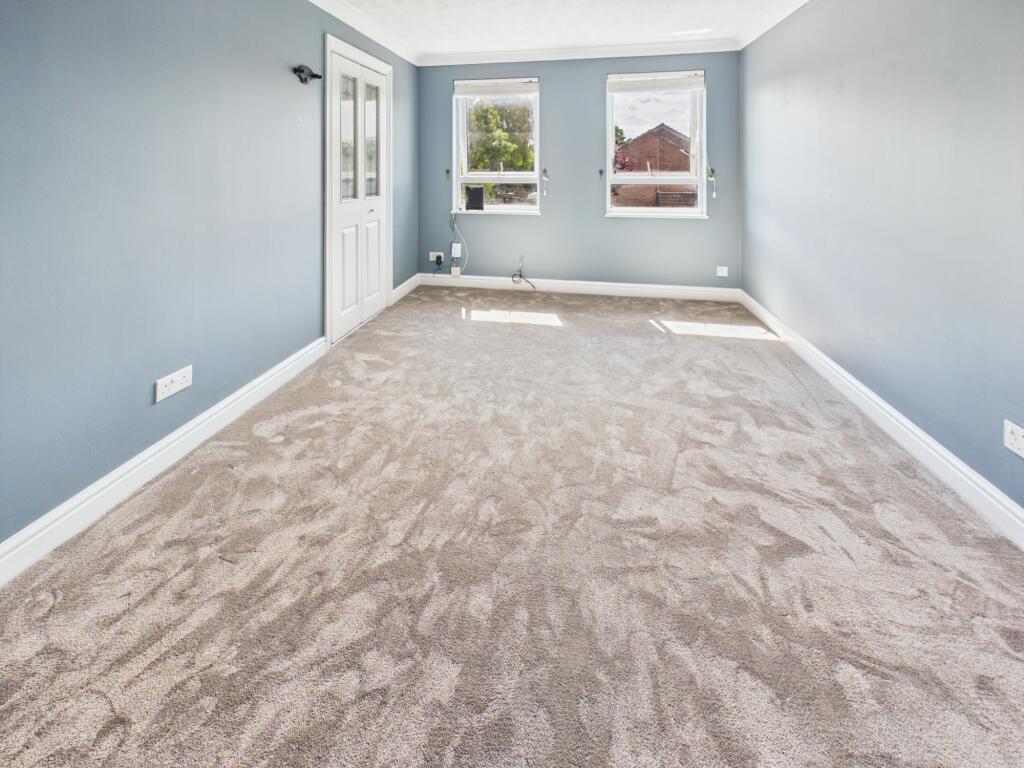 Apartment in Basingstoke and Deane, Tadley Hill, Tadley - View 5