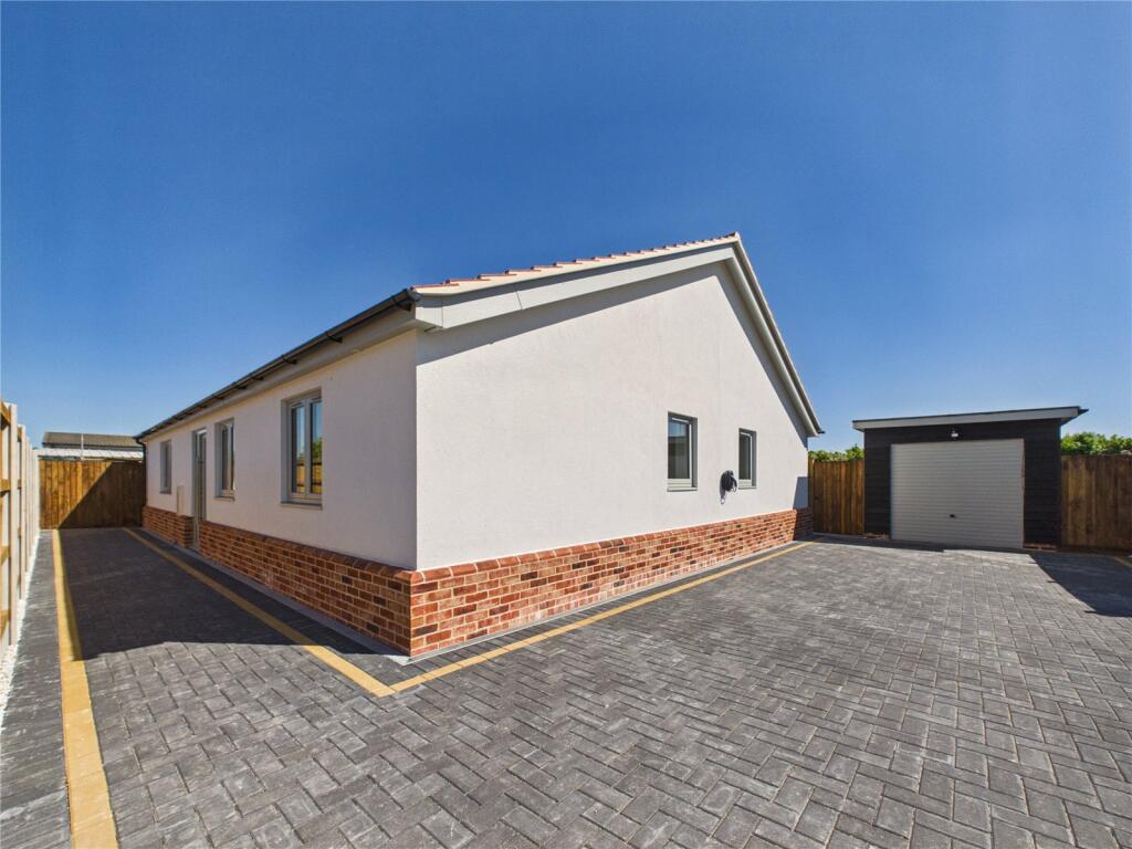 Harwich Road, Lawford, Manningtree, Essex, CO11, Essex