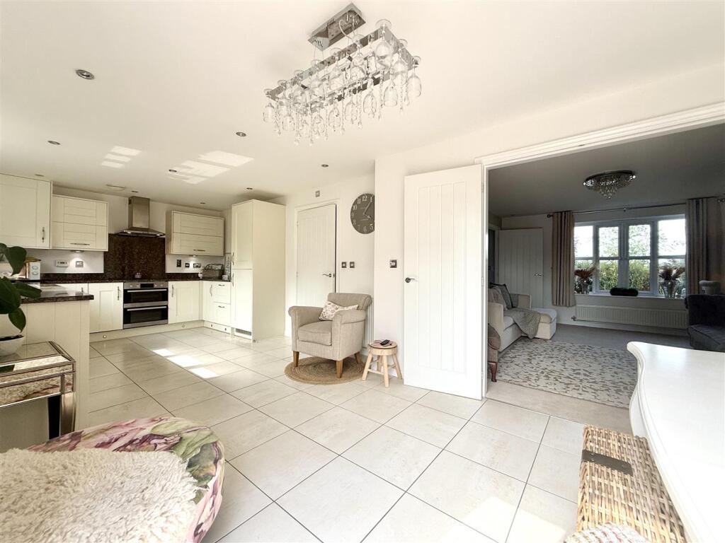 Brooke Way, Stowmarket photo 4