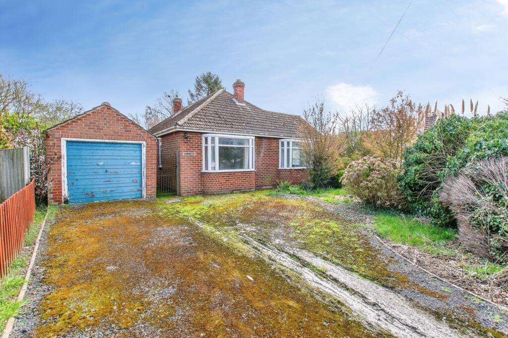 Main image of property: London Road, Frampton, Boston, Lincolnshire, PE20