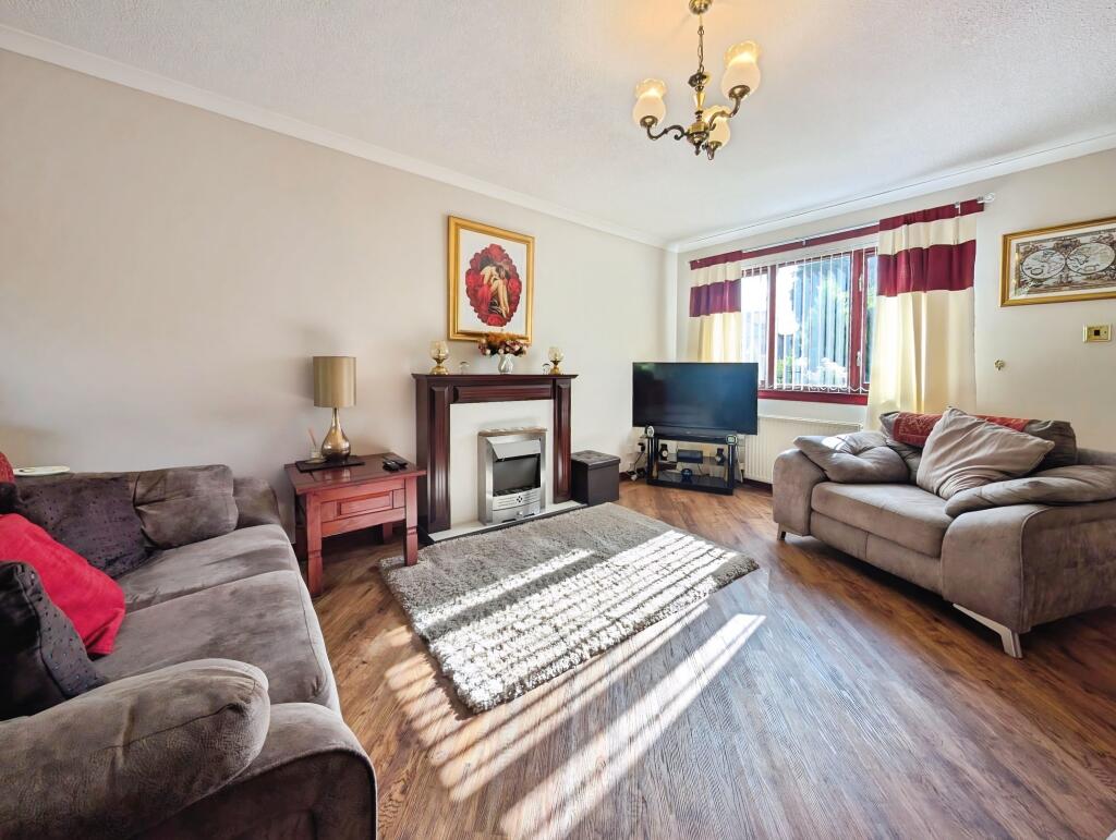 House in Motherwell - More