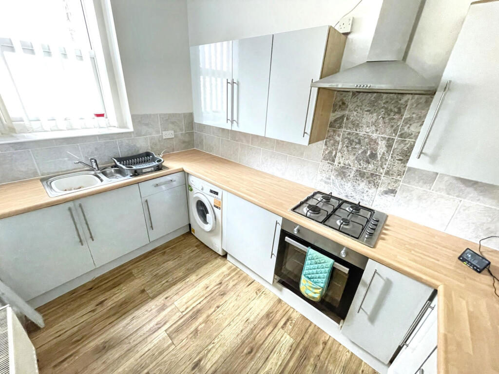 Apartment in South Tyneside, Westoe - View 5