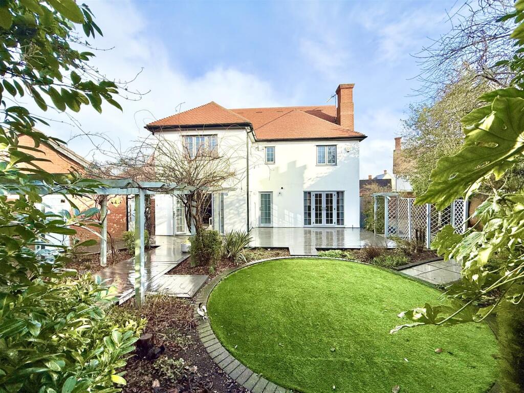 House in Chelmsford - View 4