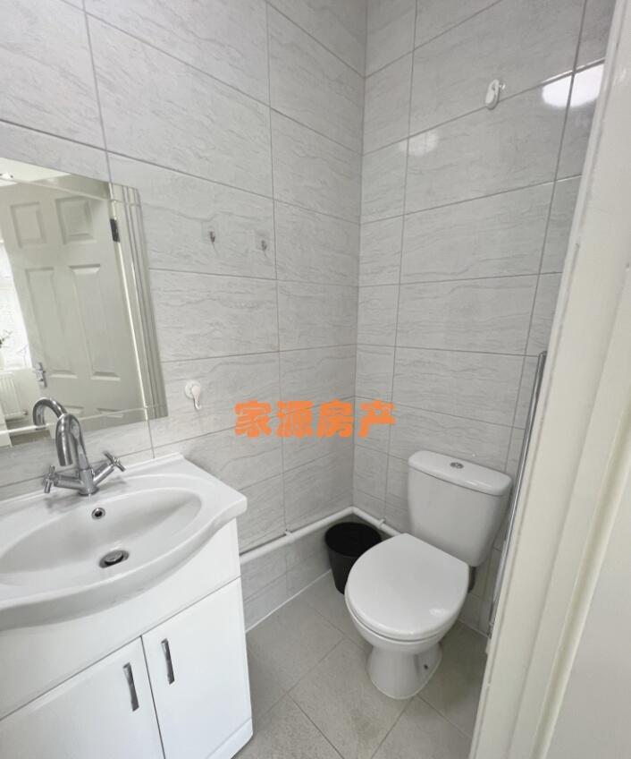 1 bedroom house share for rent