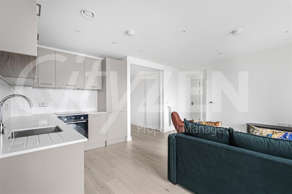 Apartment in London - More