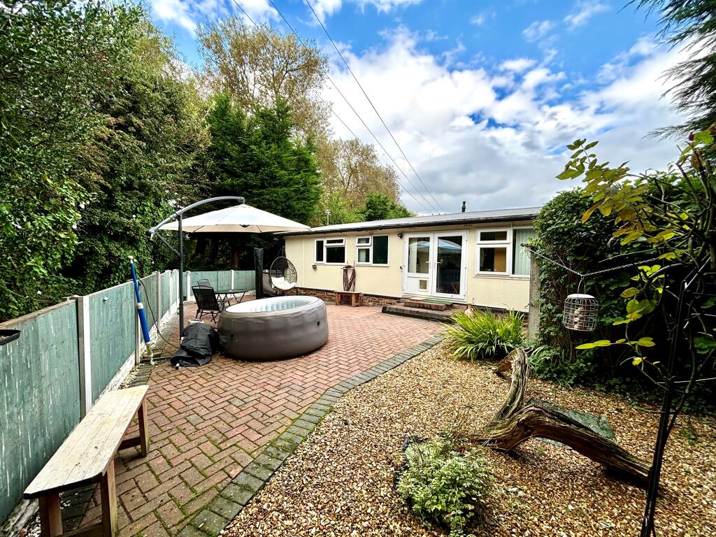 Marsh Lane, Frodsham photo 4