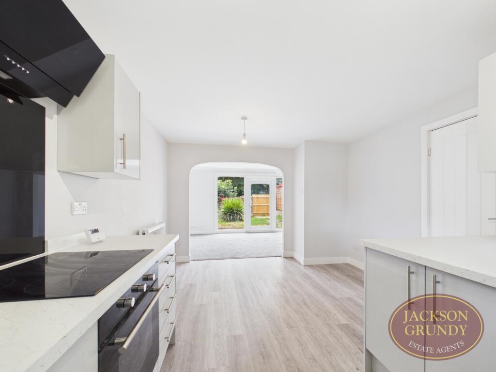 Pikemead Court, Blackthorn, NN3 8QB - View 4