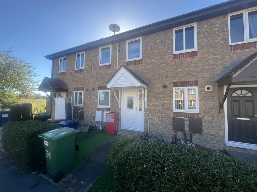 2-bed terraced on Drake Avenue, Chatteris, Cambs., PE16 6DU, £195,000