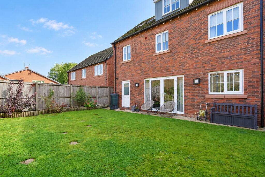 House in Preston - View 5