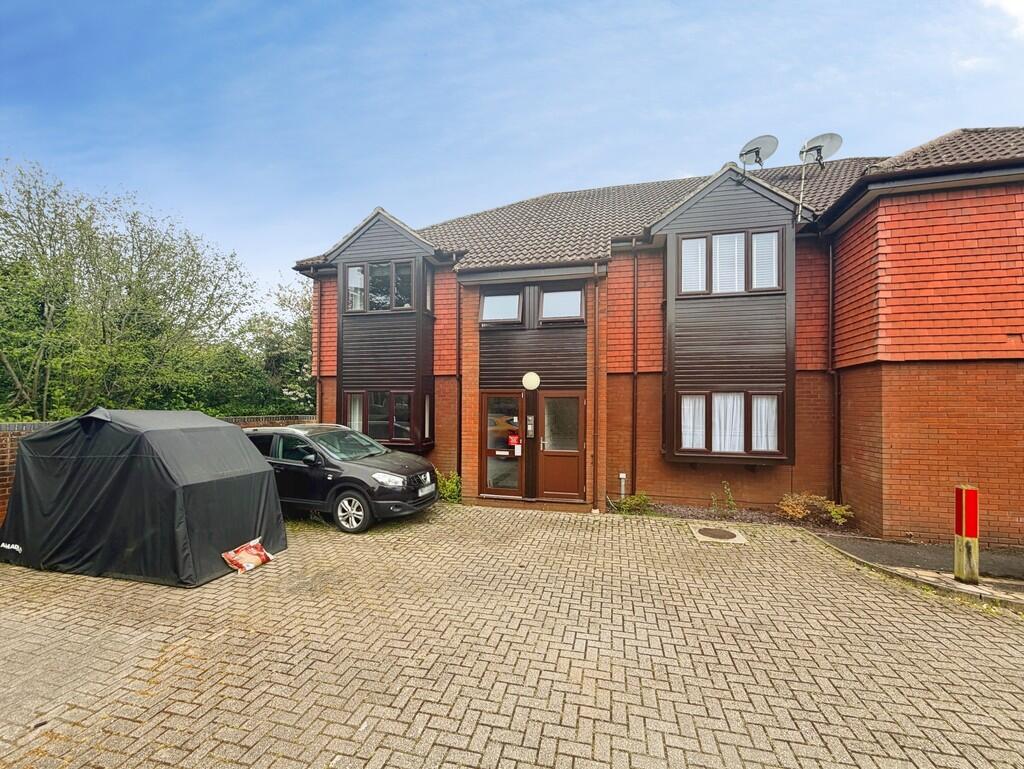 Main image of property: Sherfield-on-Loddon