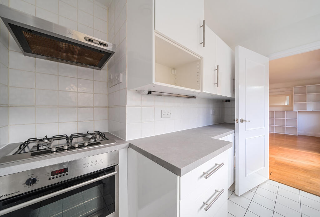 Apartment in Bath, Bathwick - View 5