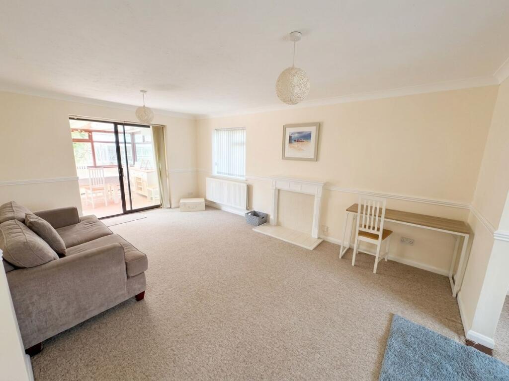 House in Tonbridge - View 3