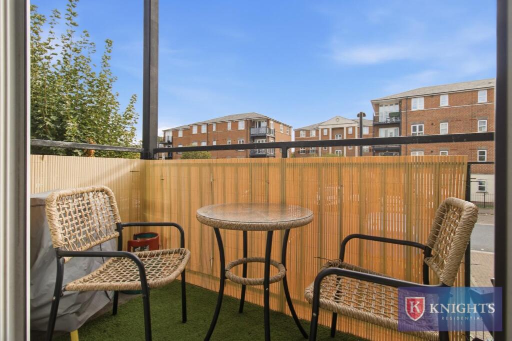 Apartment in London - View 4